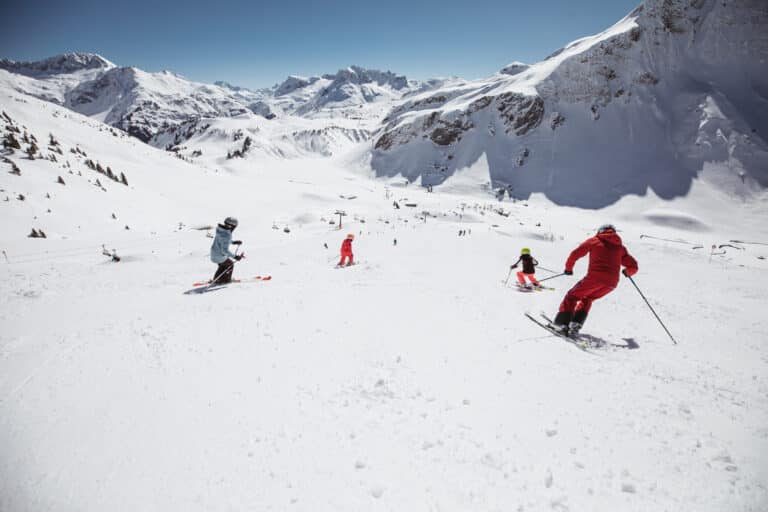 Skifahren im Skigebiet Ski Arlberg