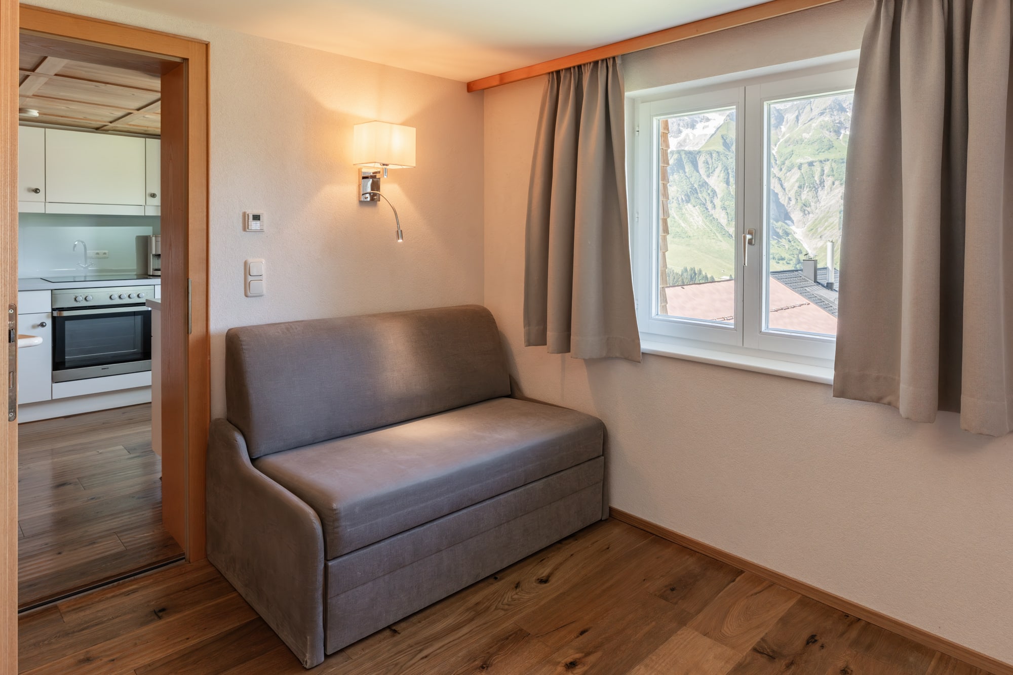 Ausziehsofa im Apartment Gämsle